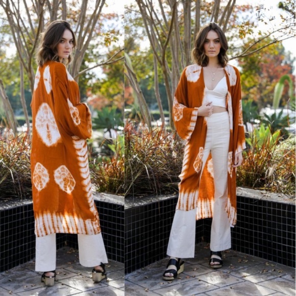 Bellanblue Accessories - AUDREY Tie- Dye Kimono